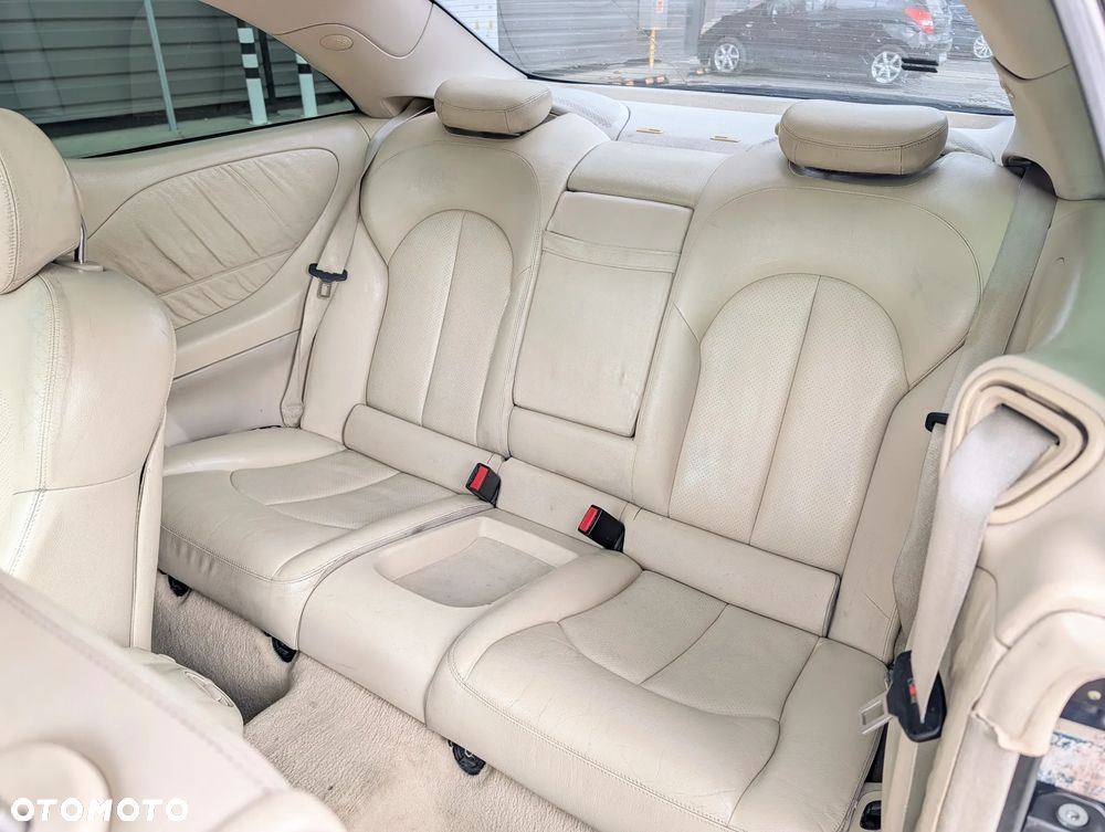 Mercedes-Benz CLK 500 7G-TRONIC Avantgarde - 8