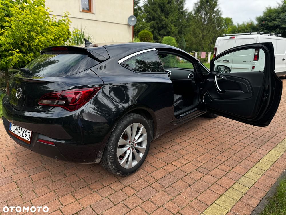 Opel Astra IV GTC 1.4 T Sport - 7
