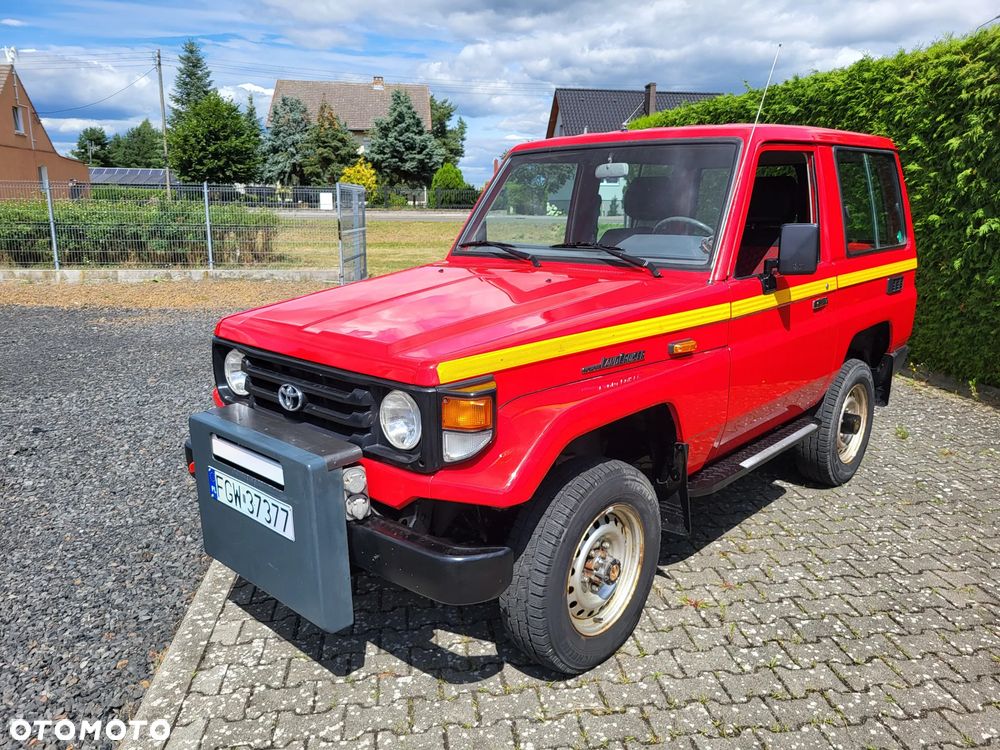 Toyota Land Cruiser