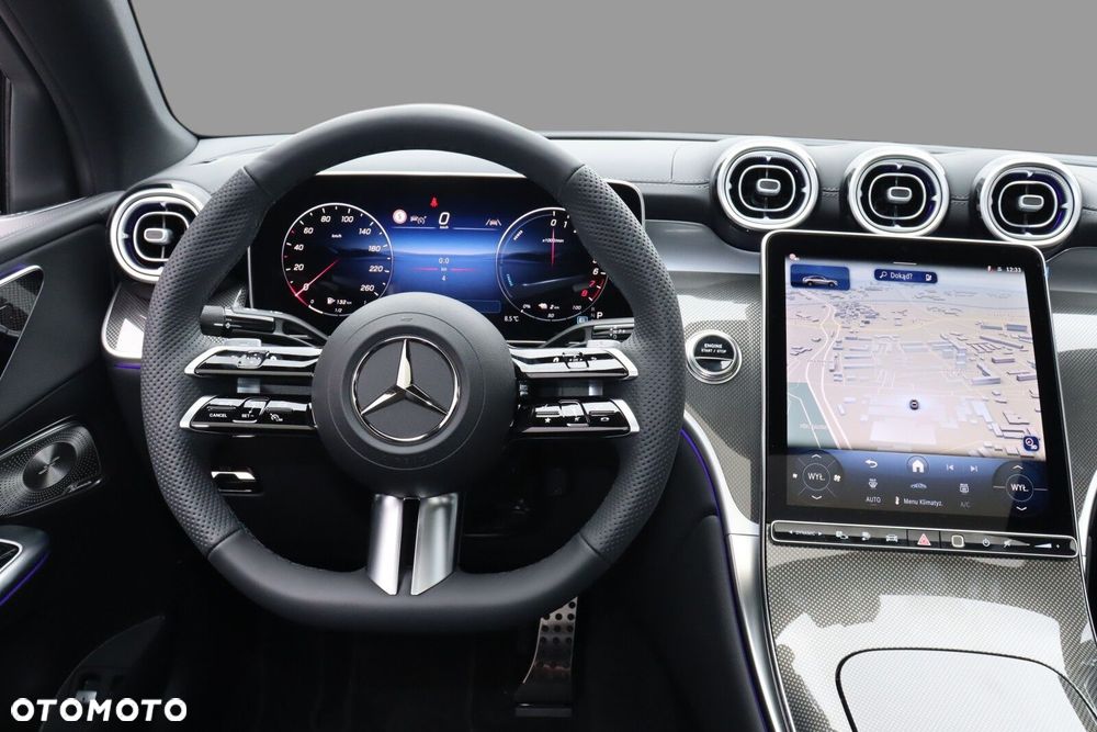 Mercedes-Benz GLC - 15