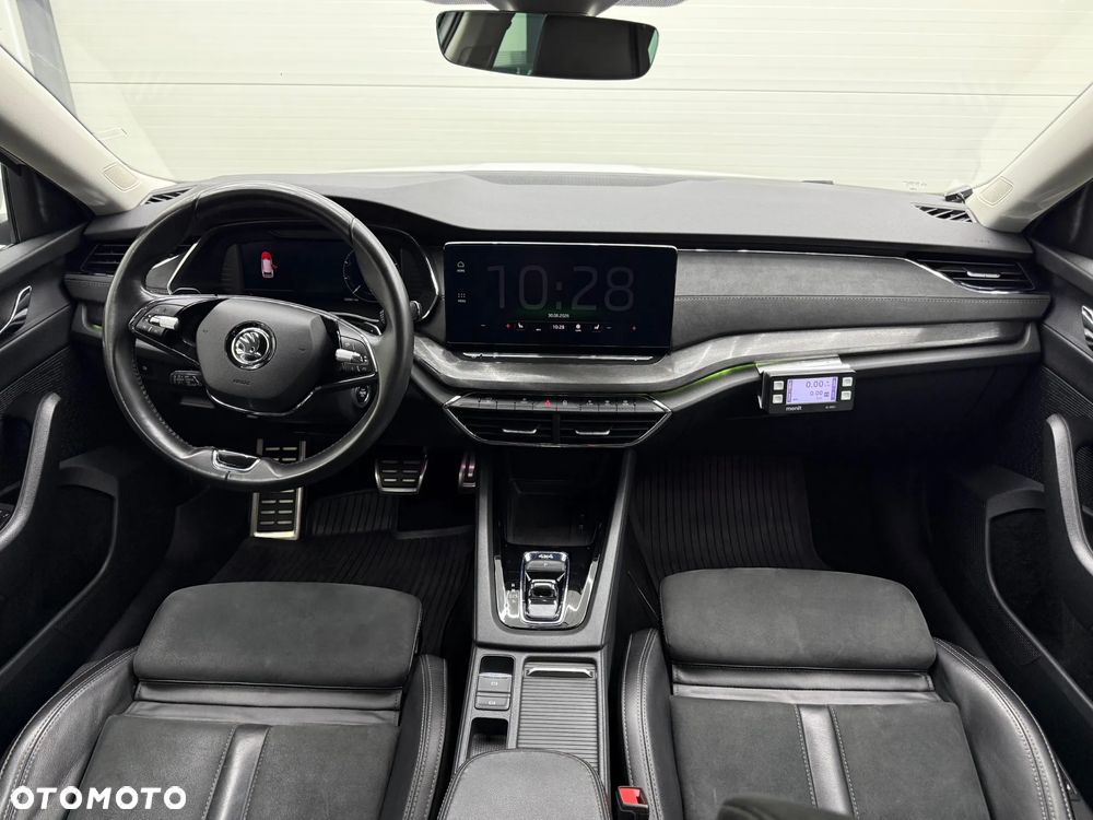 Skoda Octavia 2.0 TDI 4x4 Scout DSG - 12