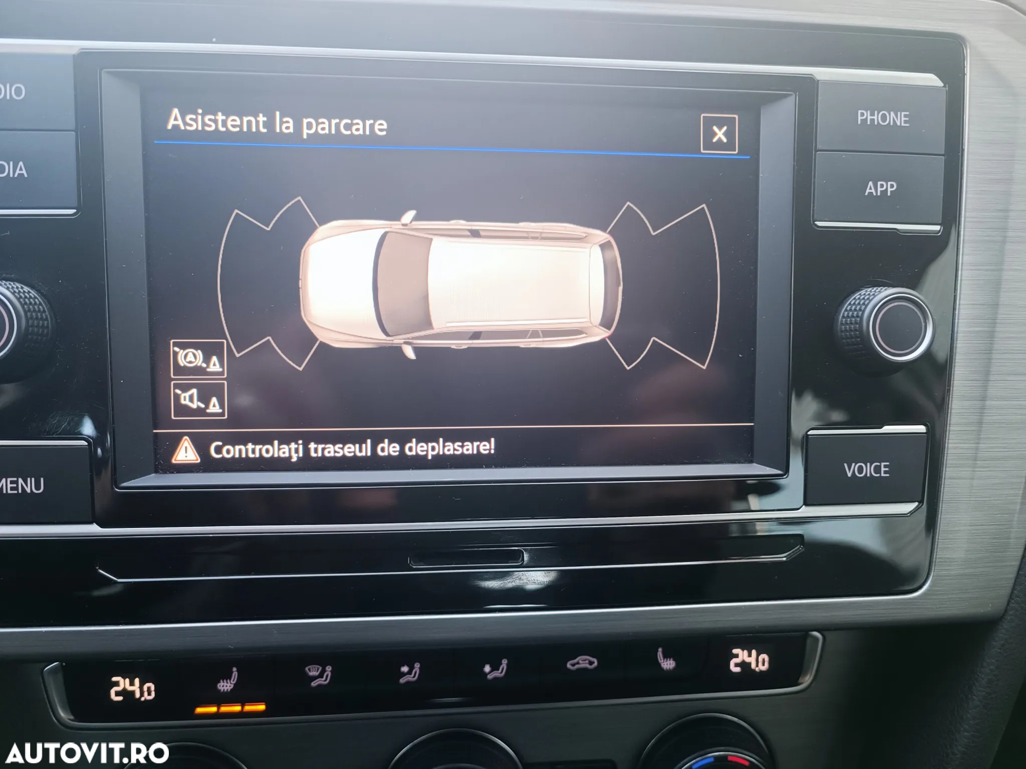 Volkswagen Passat Variant 2.0 TDI SCR Advance - 11