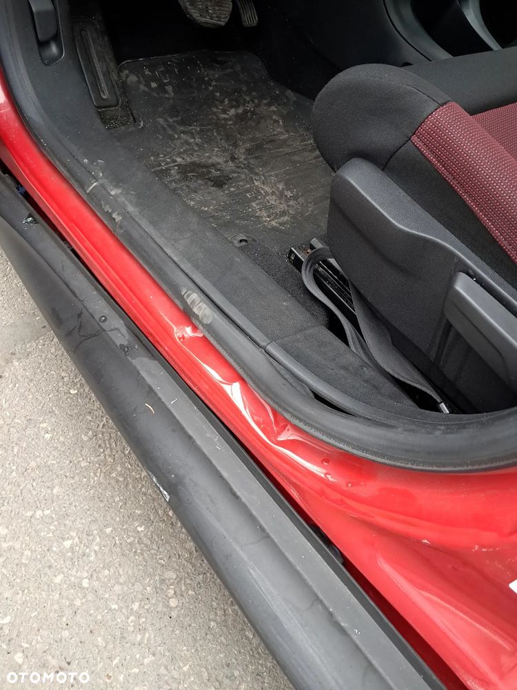Citroën C4 Cactus 1.2 PureTech MoreLife S&S ETG - 19