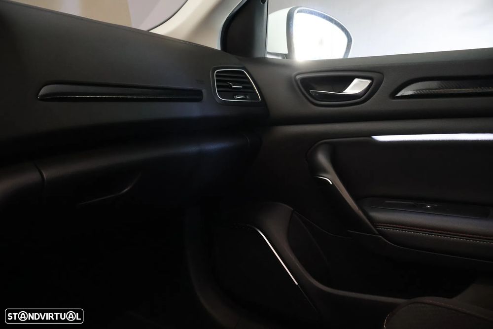 Renault Mégane Sport Tourer 1.3 TCe R.S. Line - 22