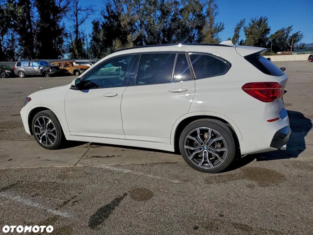 BMW X1 xDrive25i M Sport - 3