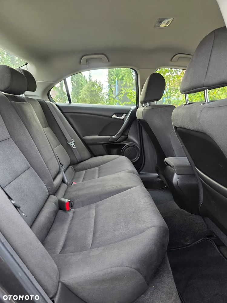 Honda Accord 2.0 Elegance - 28