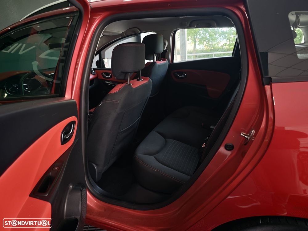 Renault Clio Sport Tourer dCi 90 Limited - 28