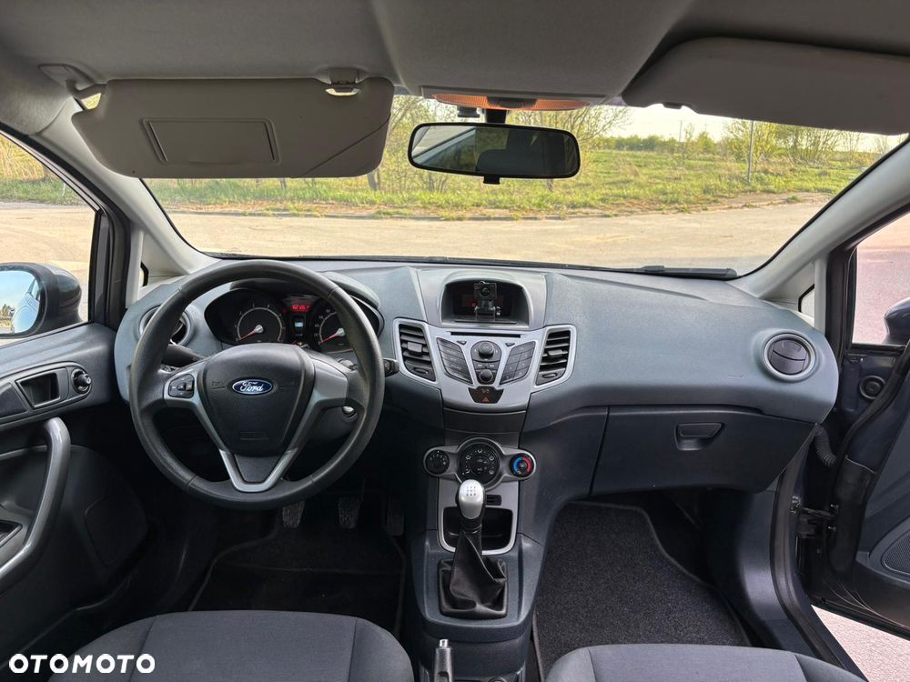 Ford Fiesta 1.25 Champions Edition - 10