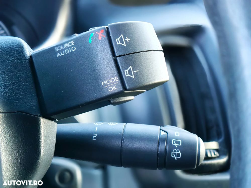 Opel Vivaro L1H1 DPF Tour - 18