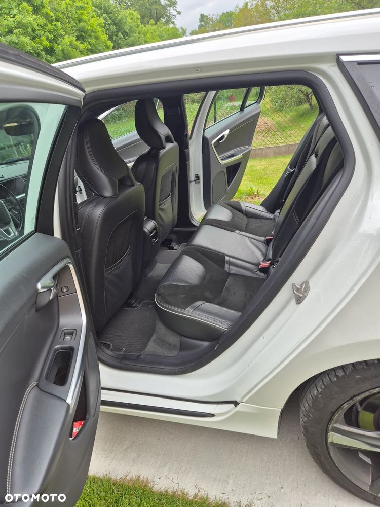 Volvo V60 - 10