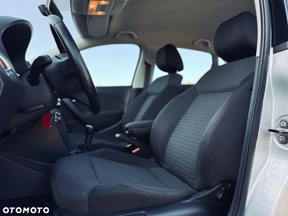 Volkswagen Polo 1.6 TDI Highline - 23