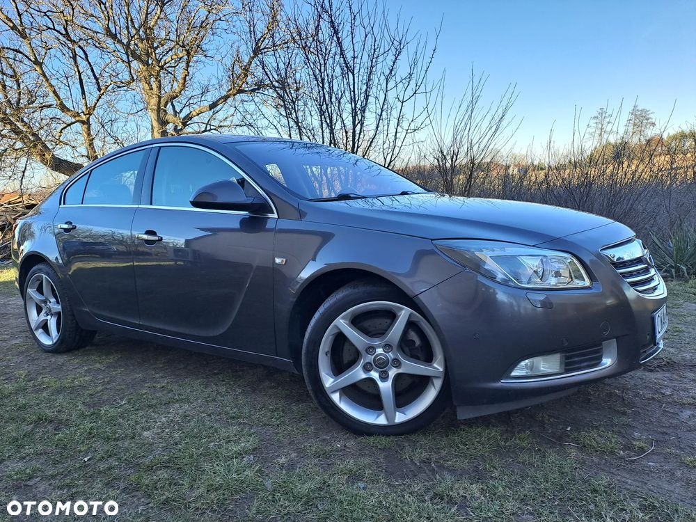 Opel Insignia 2.8 T V6 Cosmo 4x4 - 2