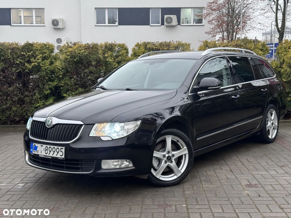 Skoda Superb 2.0 TDI DSG Exclusive - 28