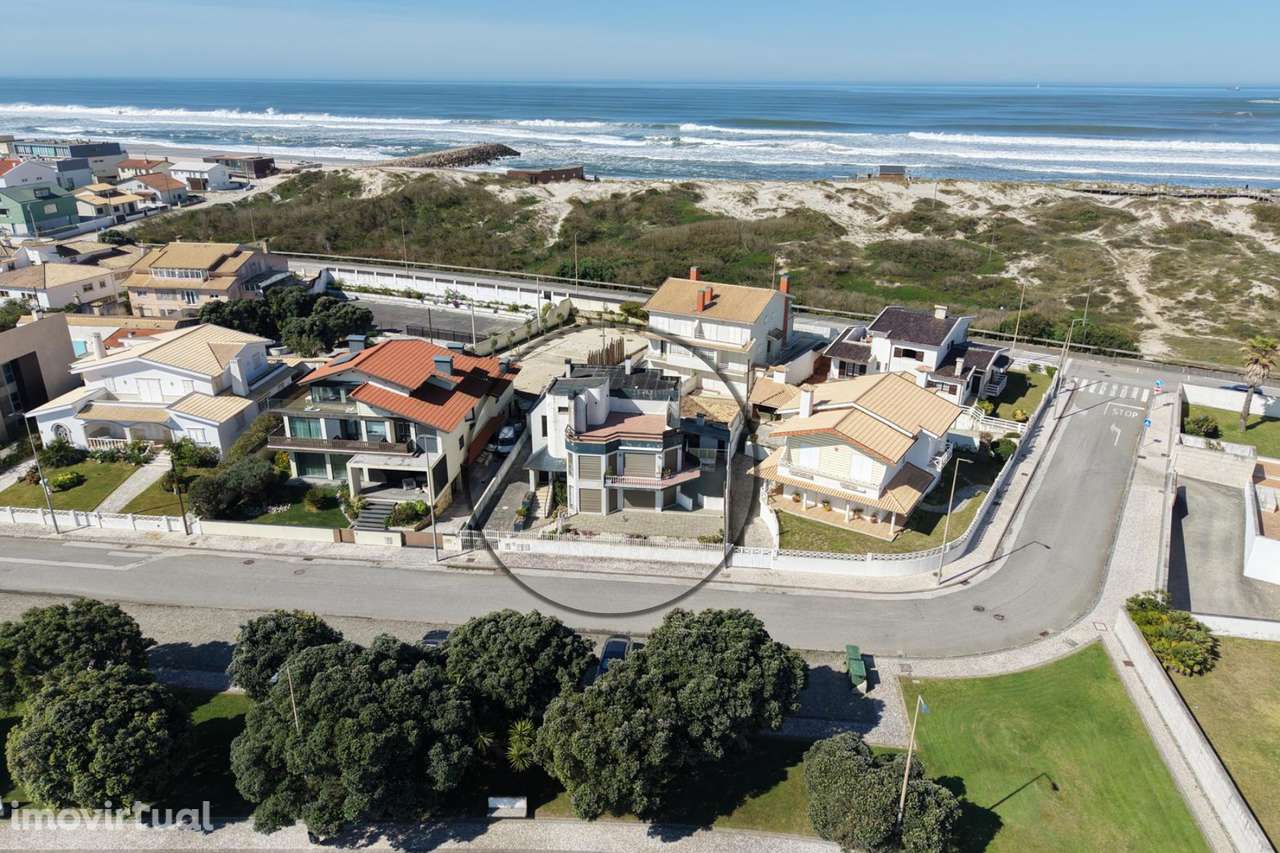 Moradia T7 na Costa Nova - Grande imagem: 3/28