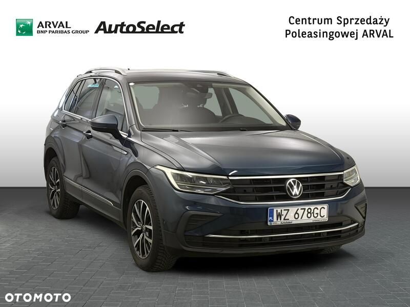 Volkswagen Tiguan - 8