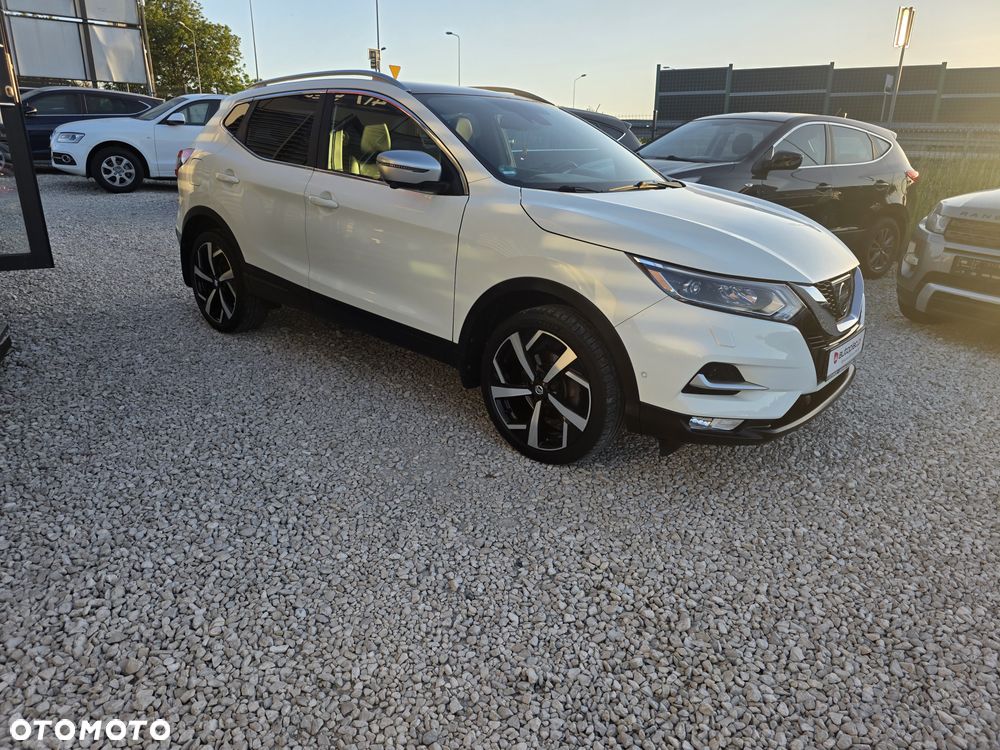 Nissan Qashqai 1.2 DIG-T Xtronic 360 - 6