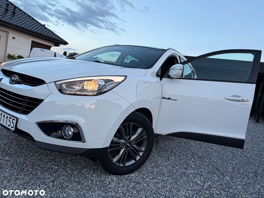 Hyundai ix35 1.7 CRDi 2WD blue Finale Gold - 30
