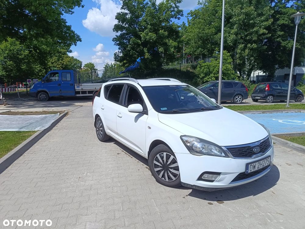 Kia Ceed 1.4 Comfort - 2