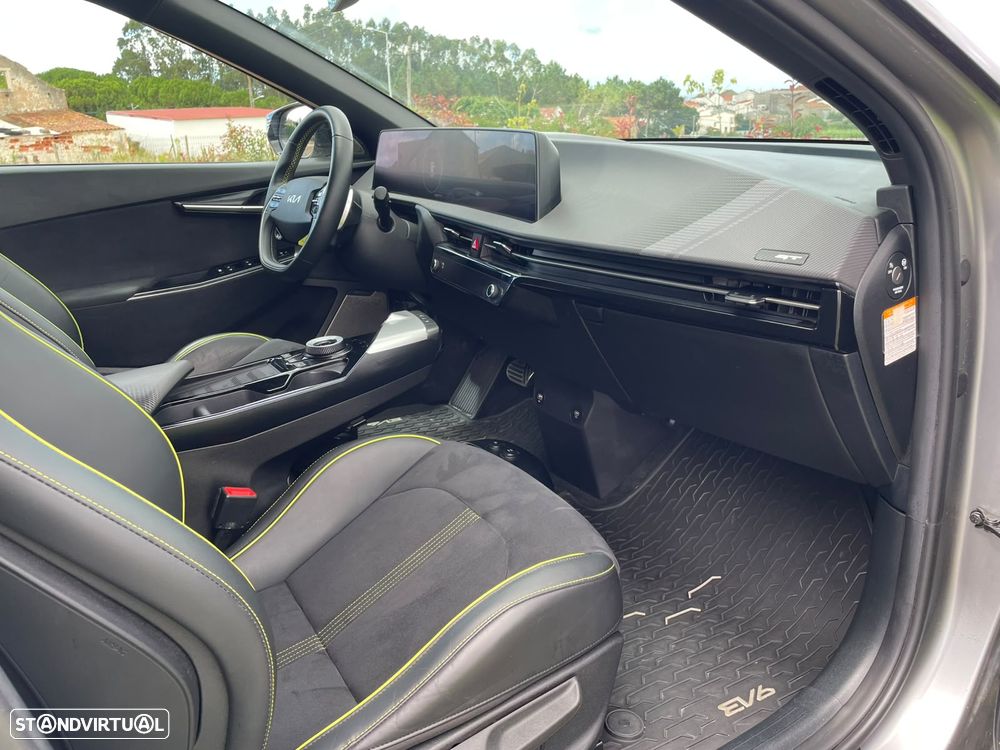 Kia EV6 77,4-kWh AWD GT - 24