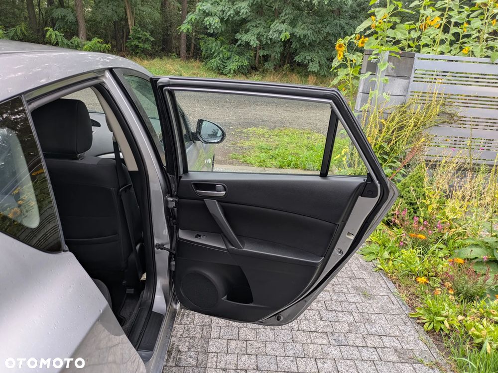 Mazda 3 - 15