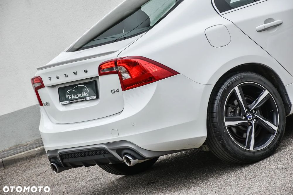 Volvo S60 D4 Drive-E R-Design Summum - 13