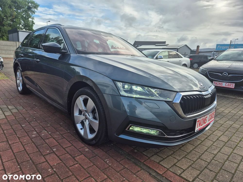 Skoda Octavia 2.0 TDI Essence DSG - 3