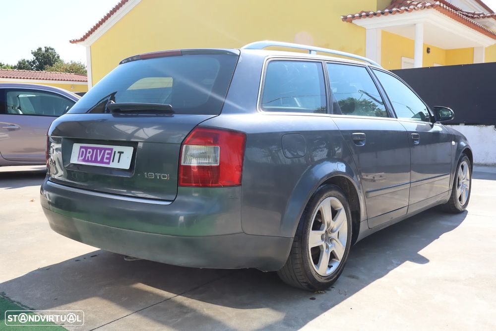 Audi A4 Avant 1.9 TDI m6 - 17