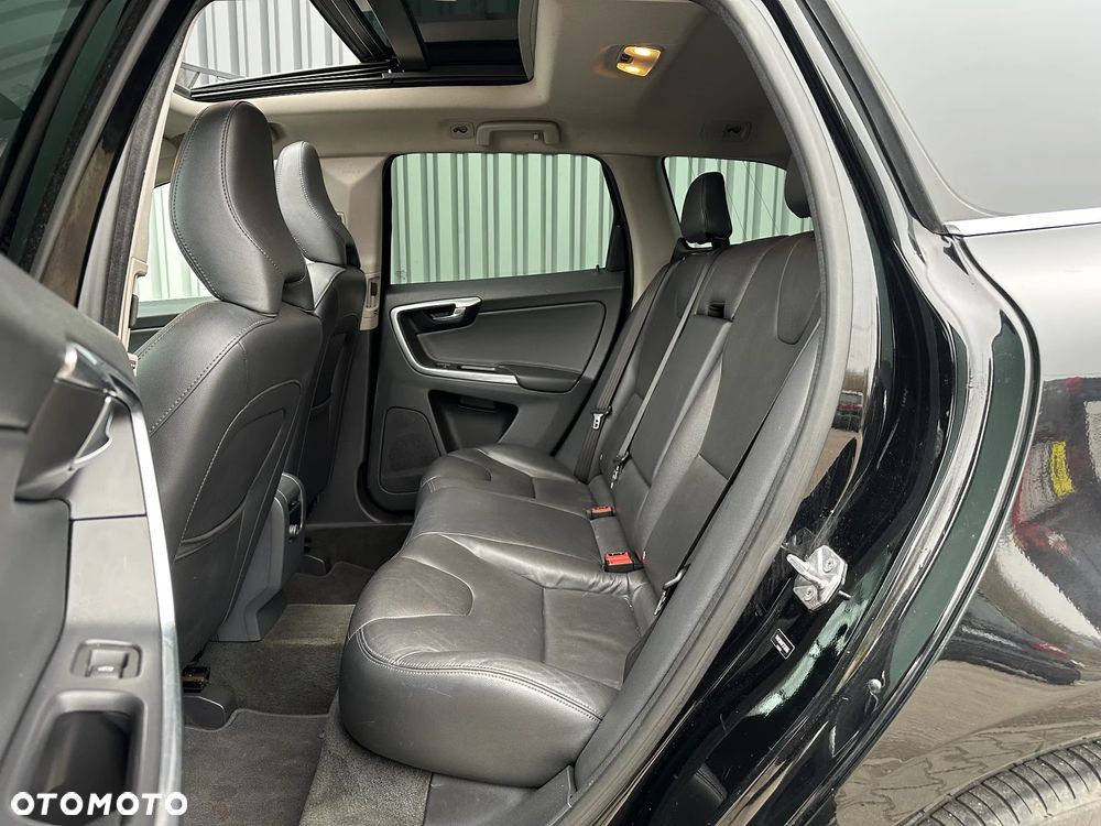 Volvo XC 60 T5 AWD Summum - 29