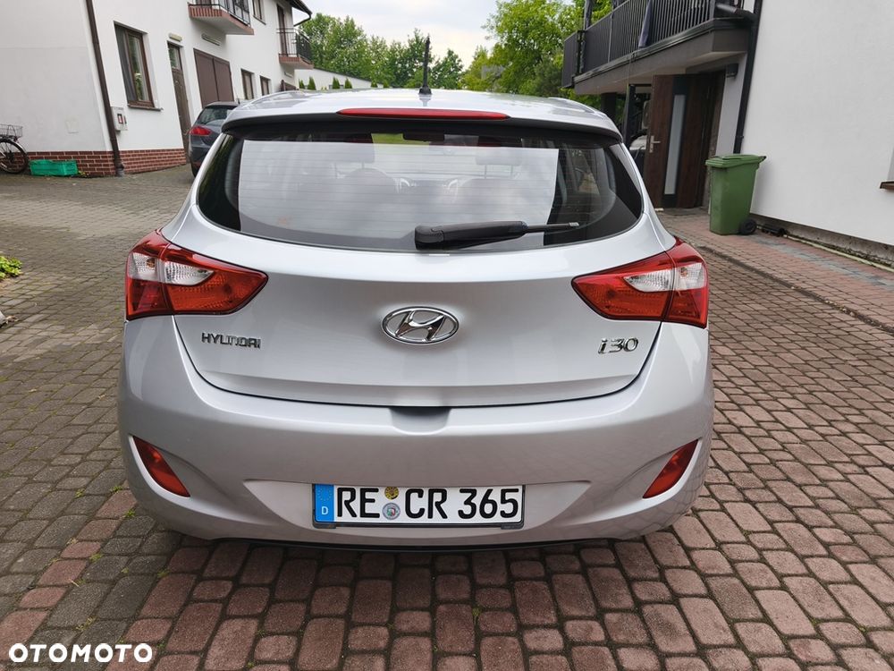 Hyundai i30 1.4 Classic - 12