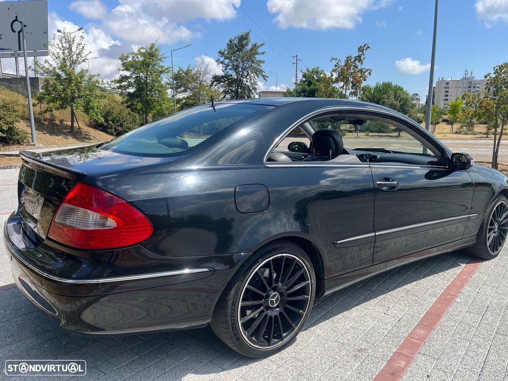 Mercedes-Benz CLK 220 CDi Elegance Aut. - 10