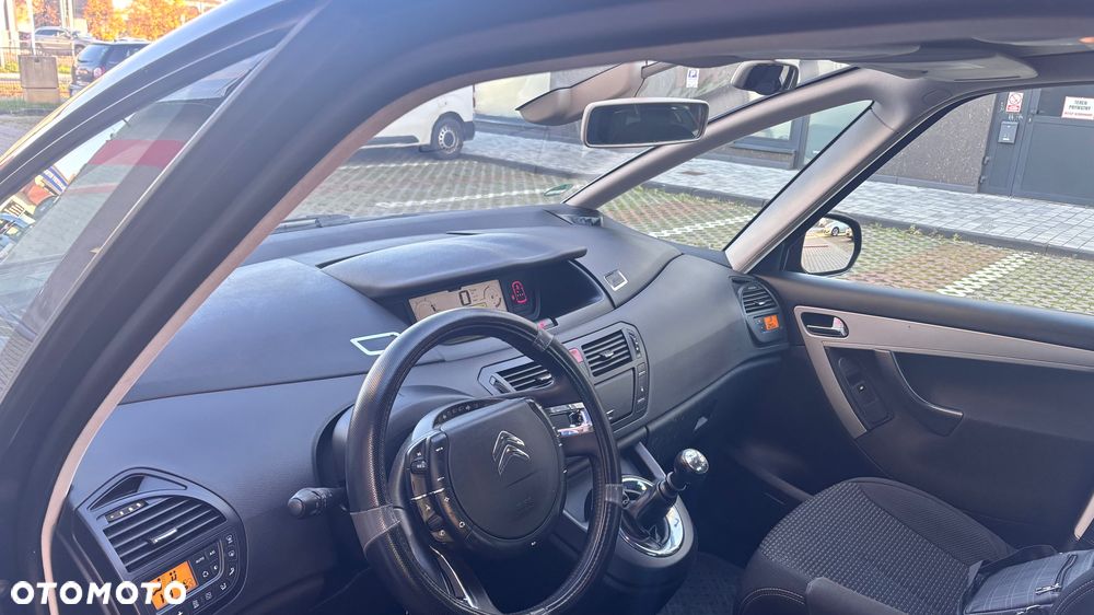 Citroën C4 Picasso - 8