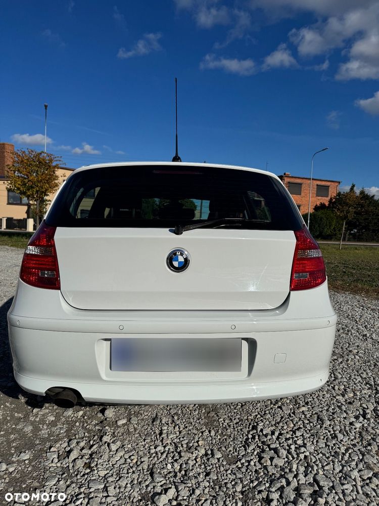 BMW Seria 1 116i - 5