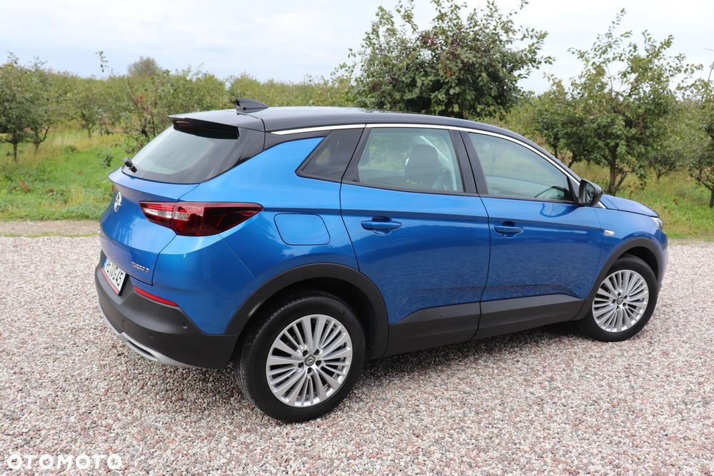 Opel Grandland X 1.5 D Start/Stop Color Line - 22