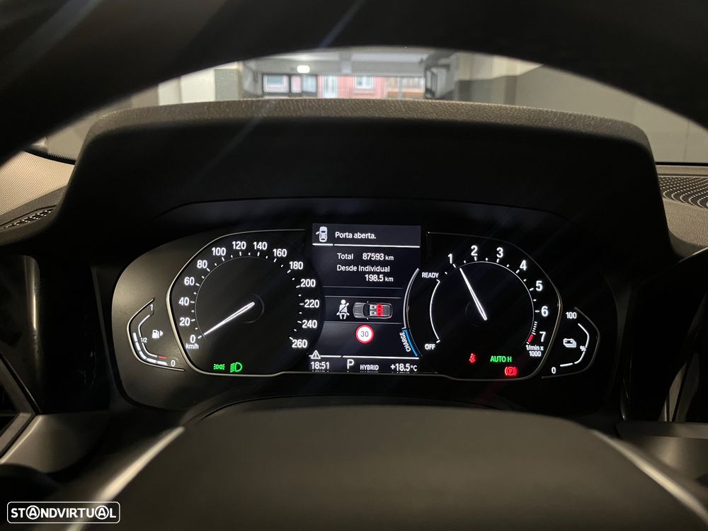 BMW 330 e Corporate Edition Auto - 48