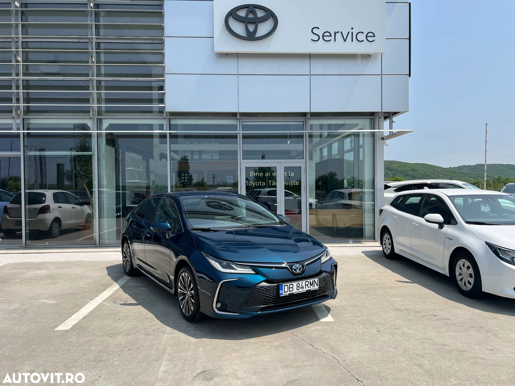 Toyota Corolla 1.8 HSD Dynamic - 2