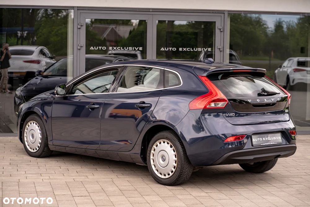 Volvo V40 D2 - 30
