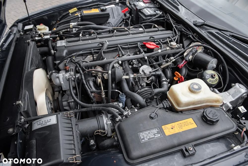 Jaguar XJ Soverign 3.2i - 29