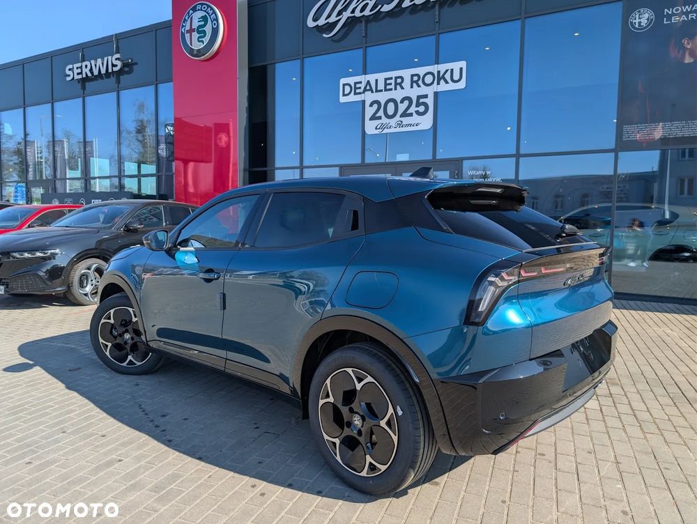 Alfa Romeo Junior 1.2 mHEV Ti eDCT - 4