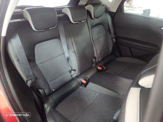 Renault Captur TCe 140 EDC GPF BUSINESS EDITION - 39