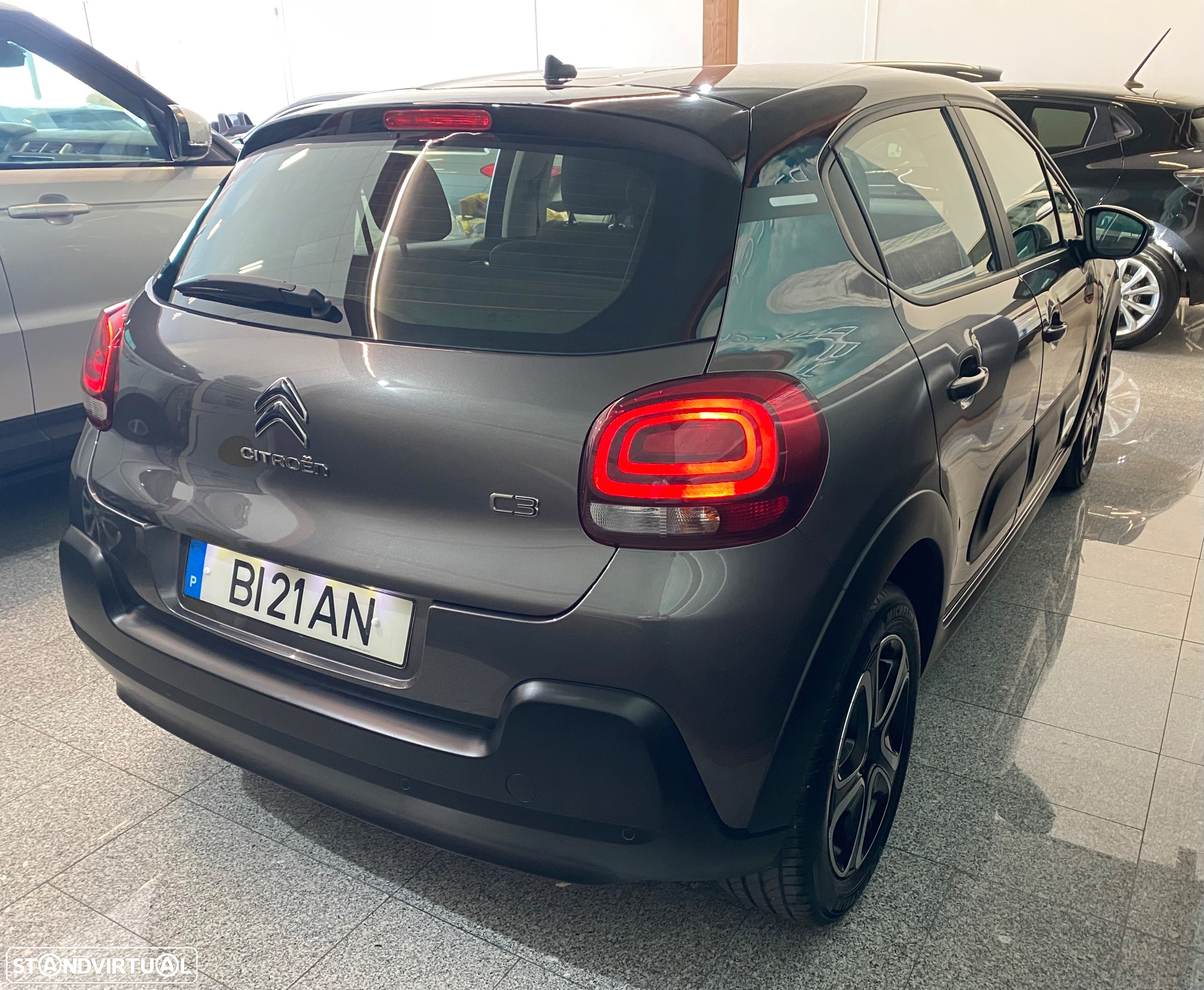 Citroën C3 1.2 PureTech Plus - 3