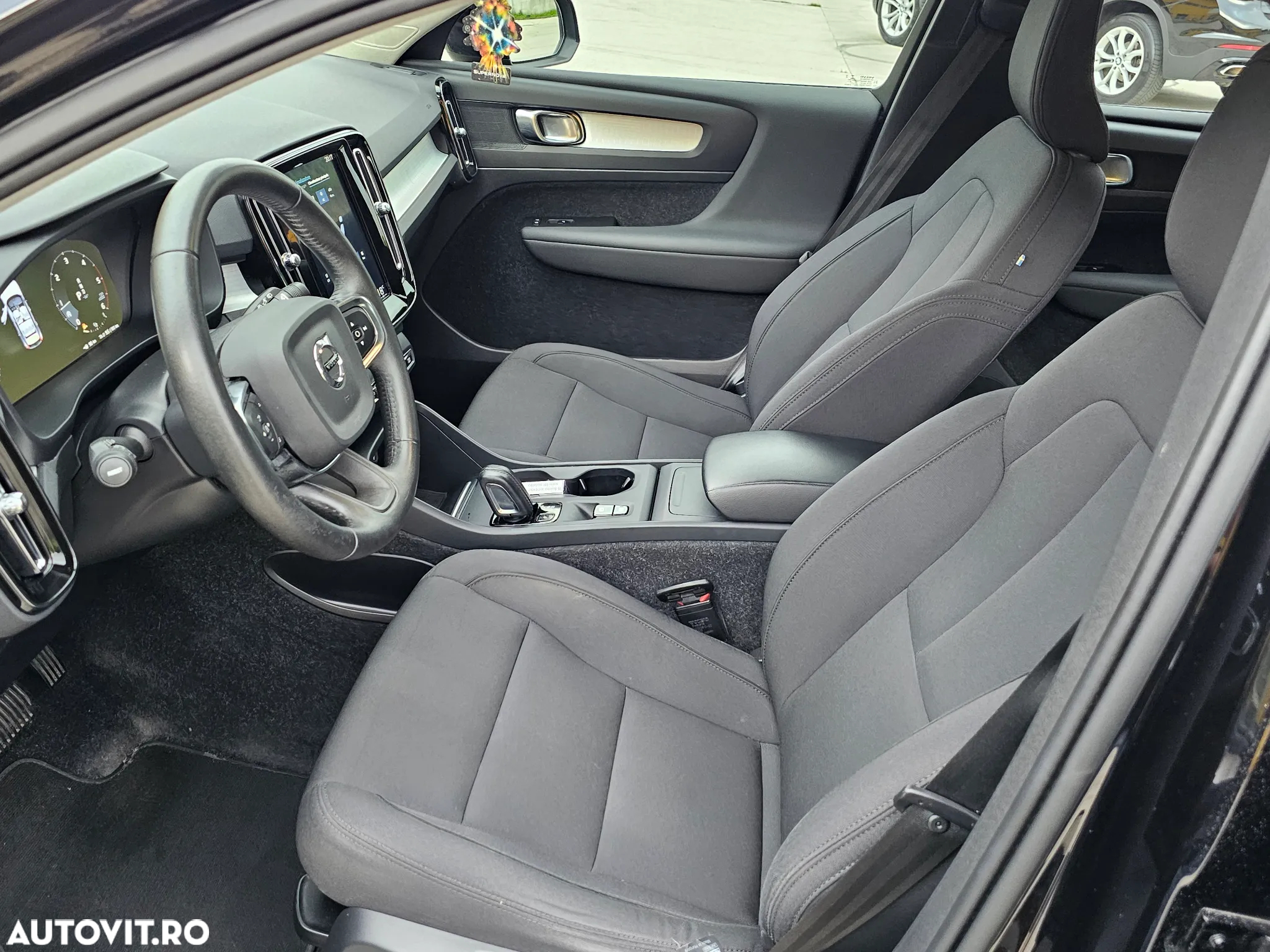 Volvo XC 40 D3 Geartronic - 12