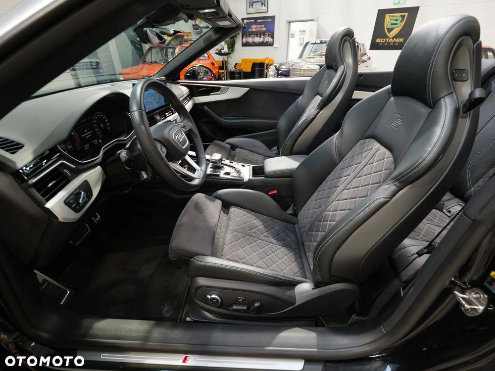 Audi A5 Cabrio - 19