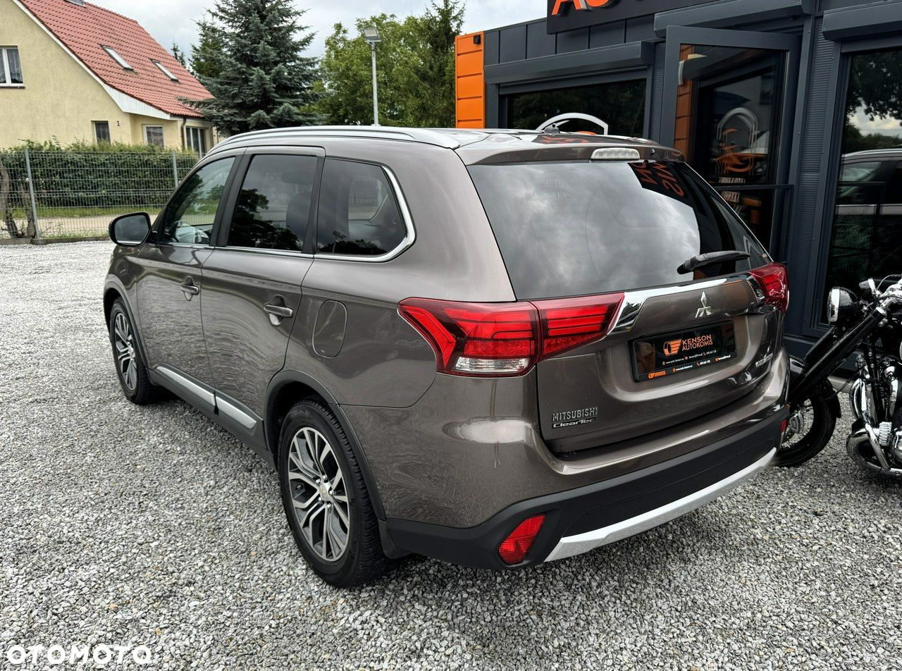Mitsubishi Outlander 2.0 Intense + 4WD CVT - 4