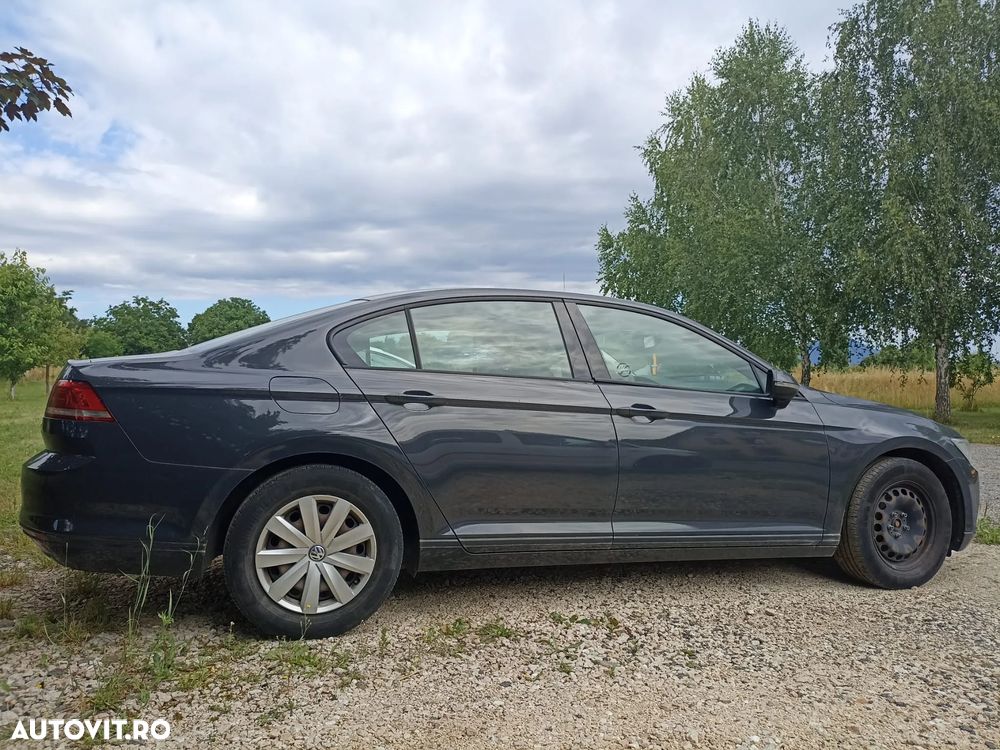 Volkswagen Passat - 3