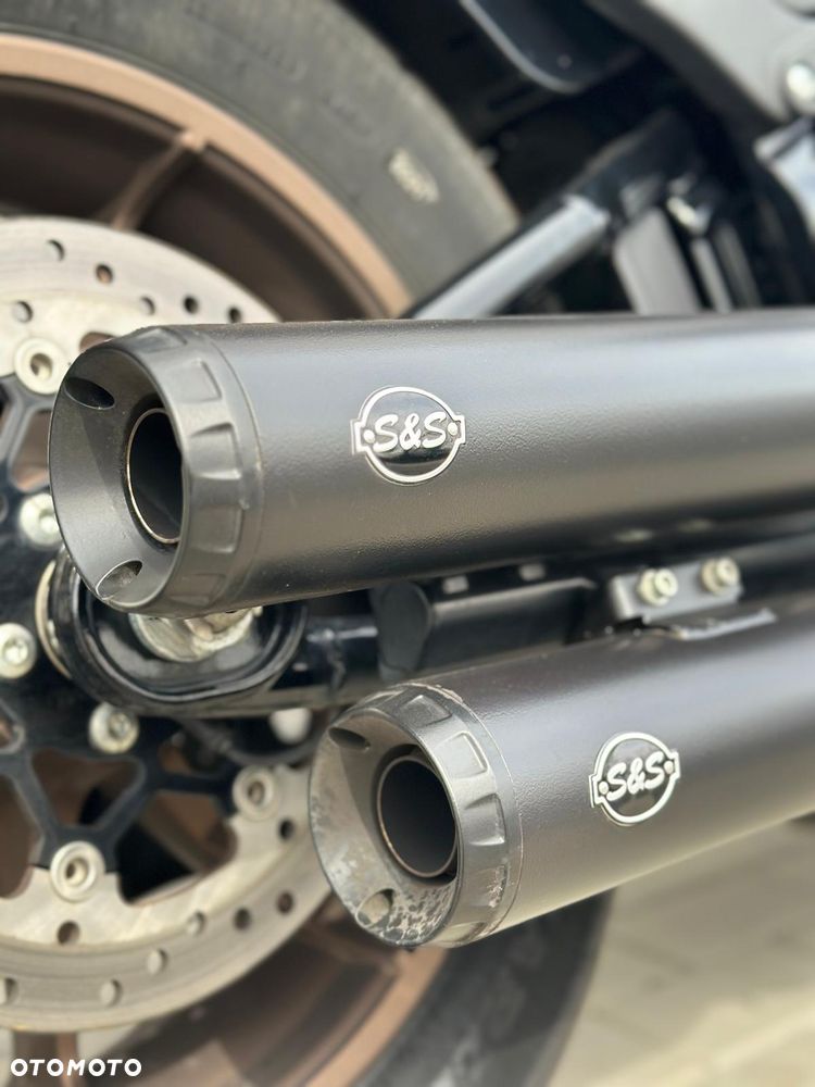 Harley-Davidson Softail - 14