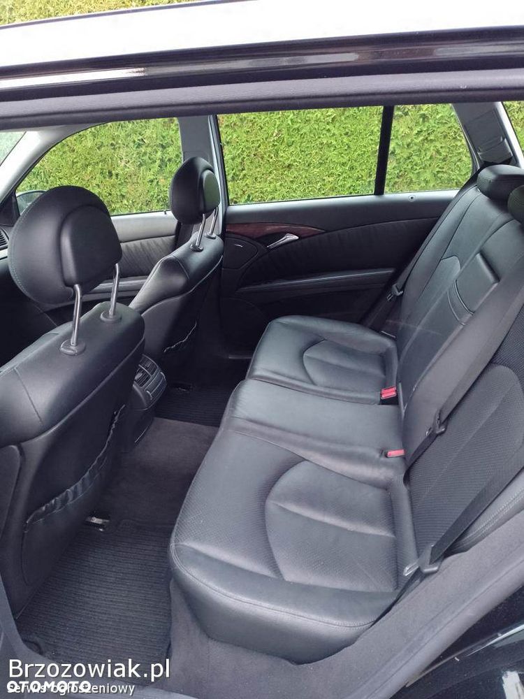 Mercedes-Benz Klasa E 320 CDI T Classic - 6