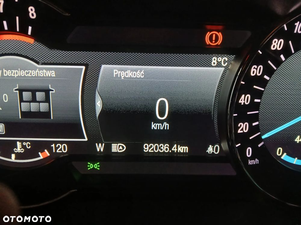 Ford Mondeo - 28