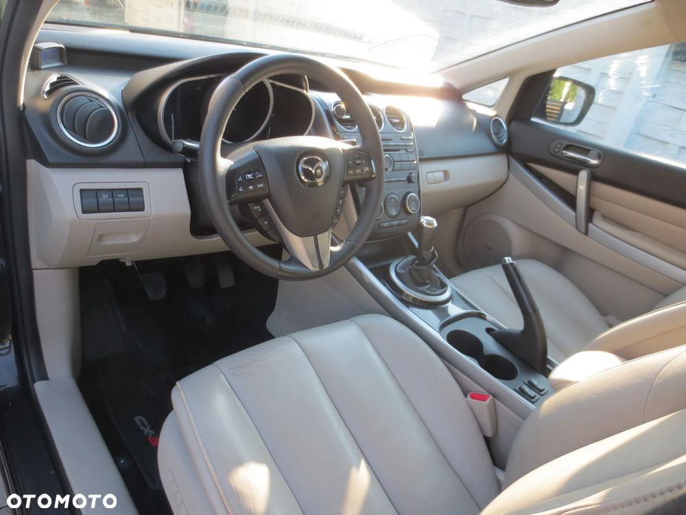 Mazda CX-7 2.2 CD Exclusive + - 6