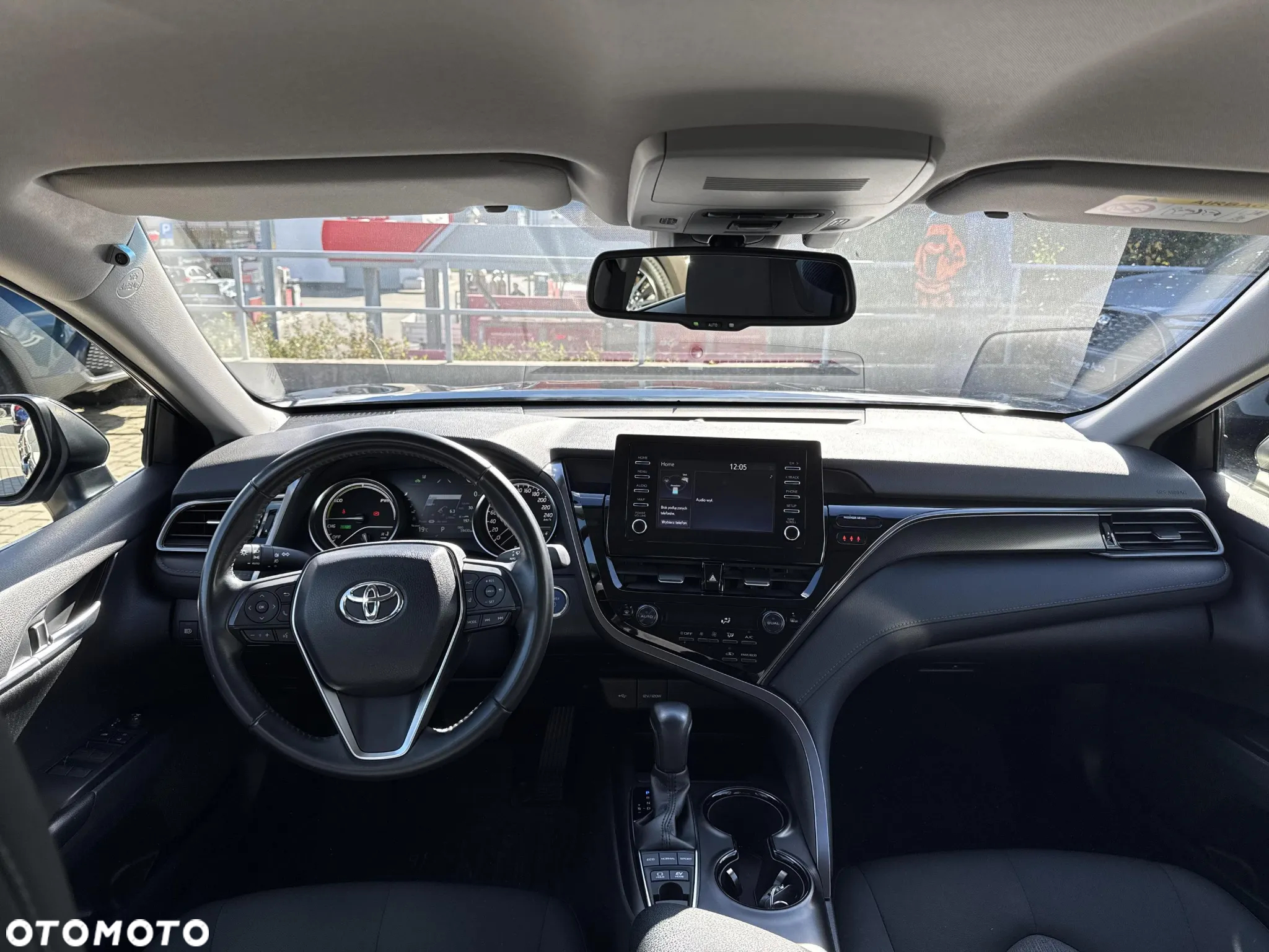 Toyota Camry 2.5 Hybrid Comfort CVT - 15