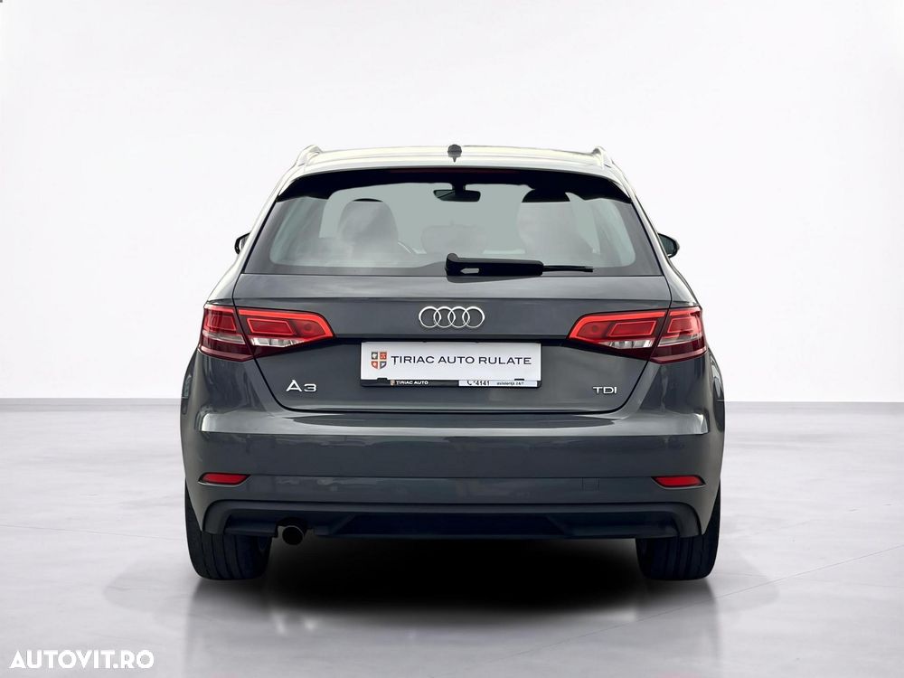 Audi A3 Sportback 1.6 TDI S tronic - 6